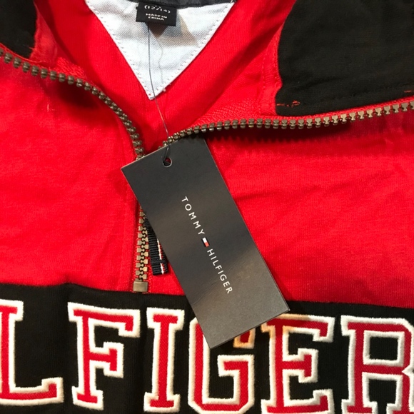 Tommy Hilfiger Zip Mock Neck - Picture 2 of 4